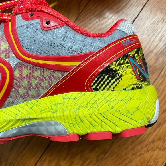 NEW BALANCE Fantom Fit 1260v3  W- Sz 5.5 Running Shoes W1260SR3 - Barely Worn - Picture 5 of 13